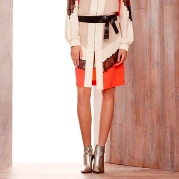 BCBGMAXAZRIA Runway Cara Bootie Pewter Metallic Color Size 6 $375 - Picture 4 of 7